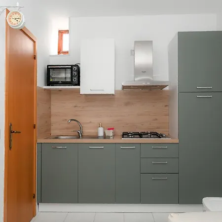 Karlin's House - Diffuso