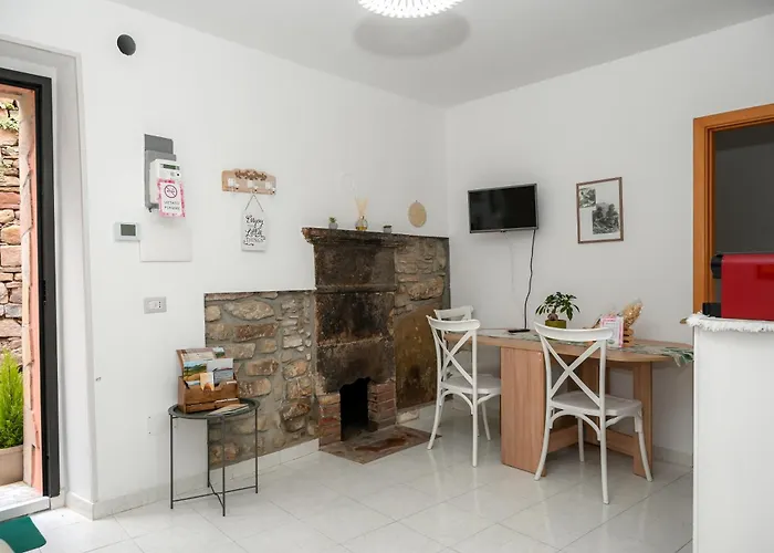 Karlin's House - Diffuso 3* Anzi